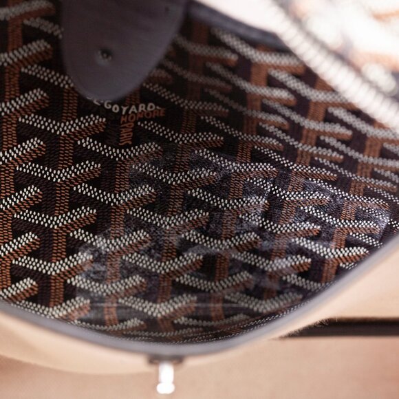 Authentic Goyard Goyardine Artois MM Black Tote Bag - Picture 13 of 16